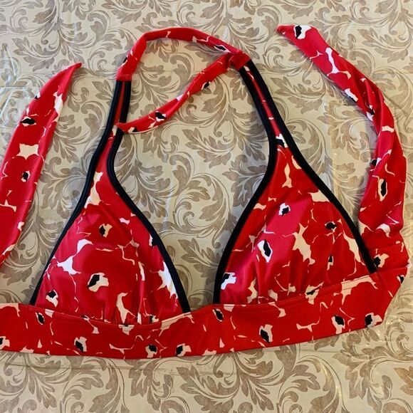 Victorias Secret Bikini Top Red Black White Extra Padding Size Medium or Small - Picture 1 of 6